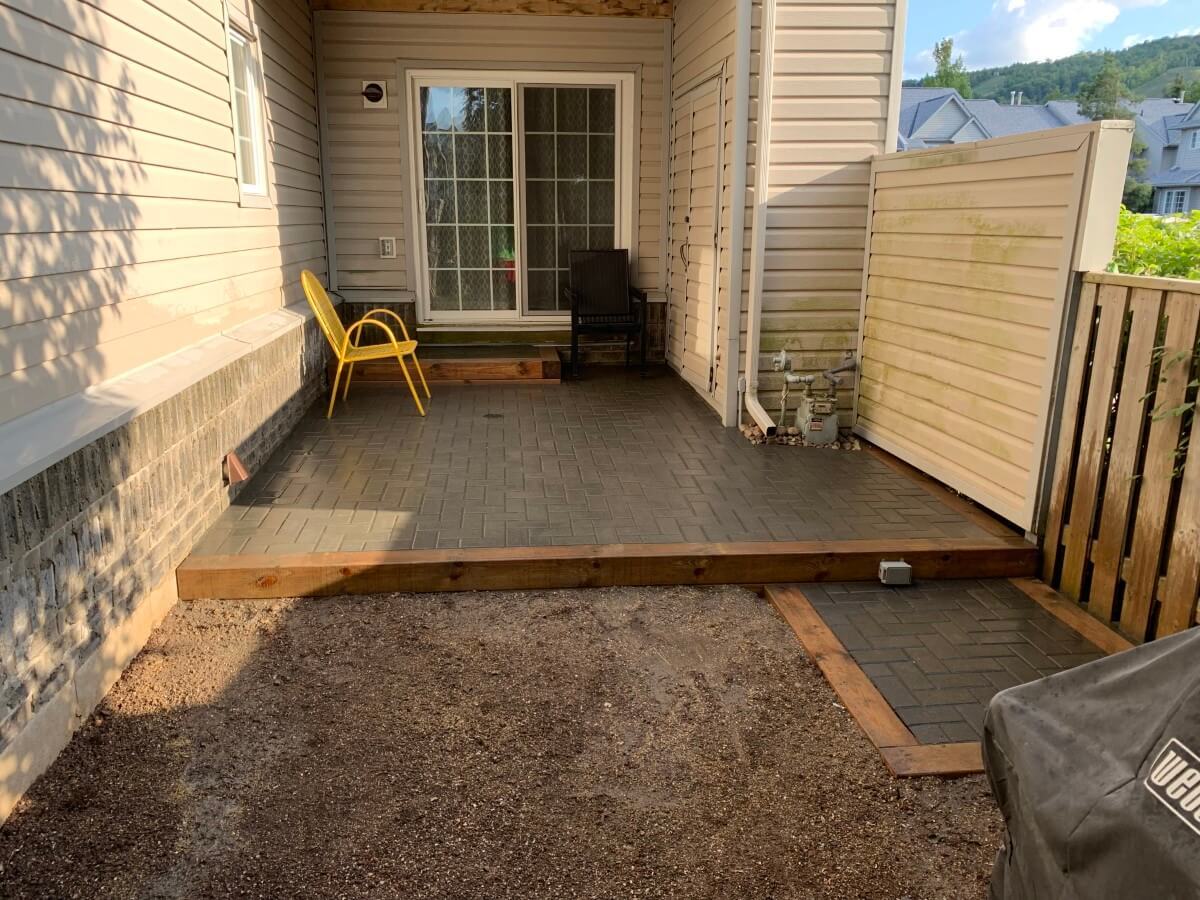 Composite & PVC Decks by Mighton Construction in Wasaga Beach