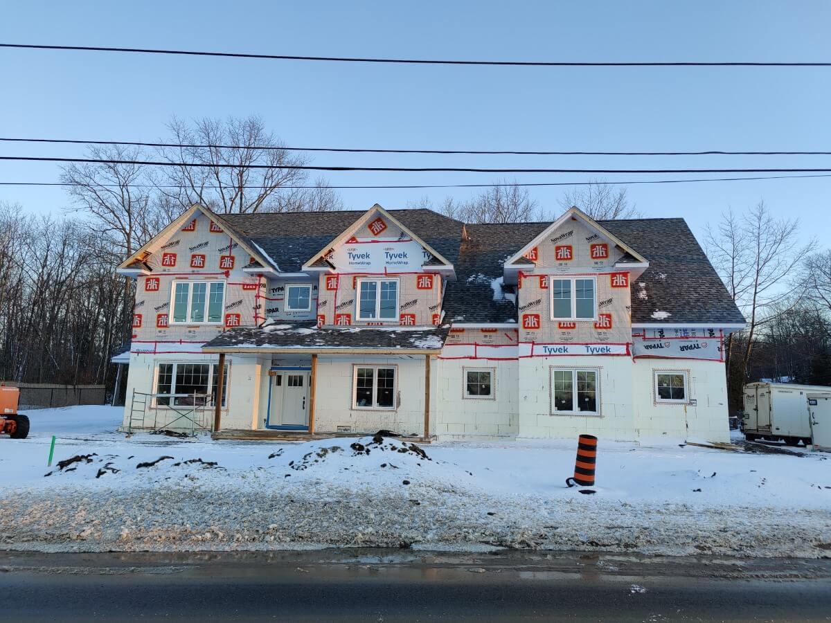ICF wall system built for the South Georgian Bay climate by Mighton Construction
